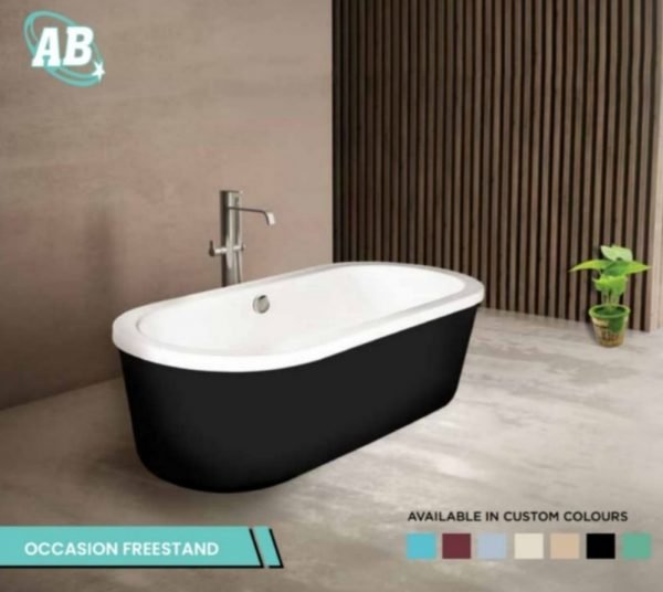 "Acrylic-freestanding-bathtub-in-Black-and-white-colour"