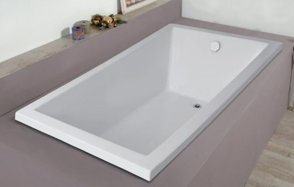 "built-in-type-acrylic-bathtub"